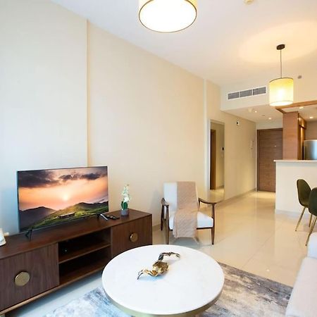 Appartamento Lux 1Br 2 Min To Burj Khalifa Dubai Esterno foto