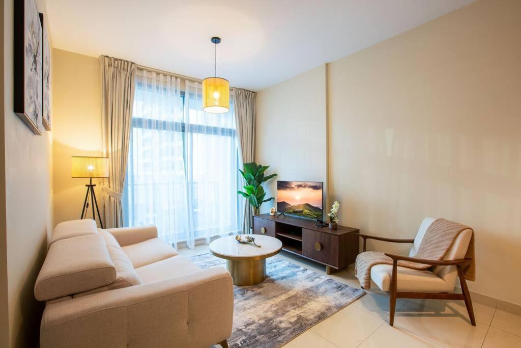 Appartamento Lux 1Br 2 Min To Burj Khalifa Dubai Esterno foto